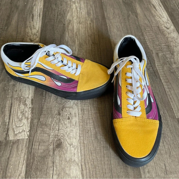 Vans Old Skool Flame Banana Black Men Sz 6.5 women 8.0 - Picture 2 of 6